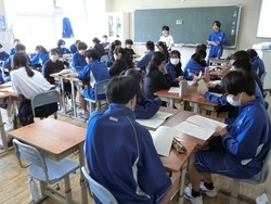 討議
