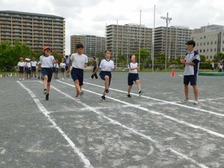 陸上部