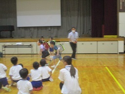 実演