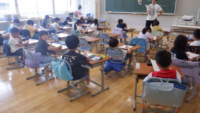 夏休みのしおり読み合わせ