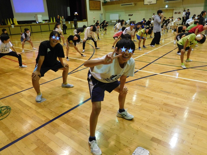 2025.07.17　5年生　美浜中1年と交流
