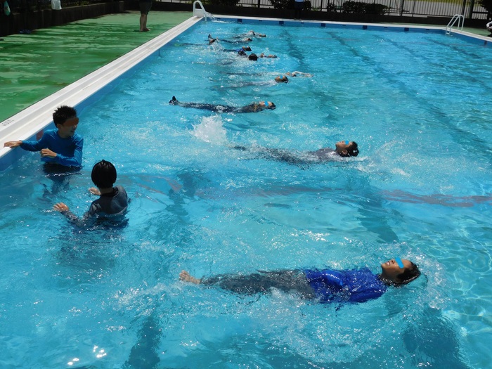 2025.07.17　6年生　着衣水泳