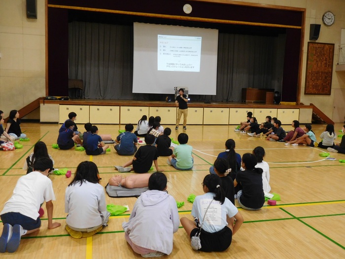 2025.07.17　6年生　AED講習会