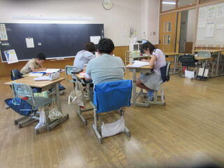 個別の課題に取り組む
