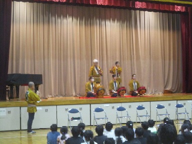 浦安囃子の披露