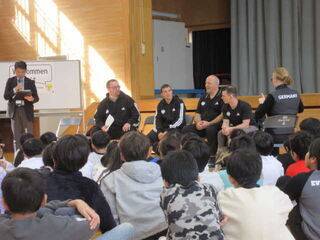 自己紹介をする選手の方々