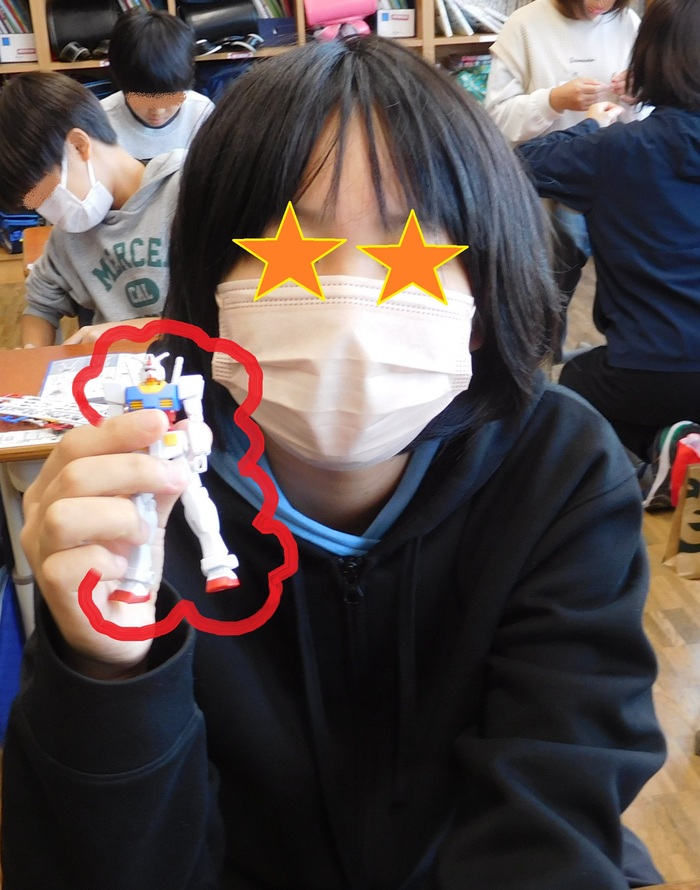 2025.11.20　5年生　ガンプラ作る！