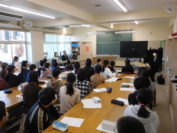 2025.12.04 6年生キャリア教育