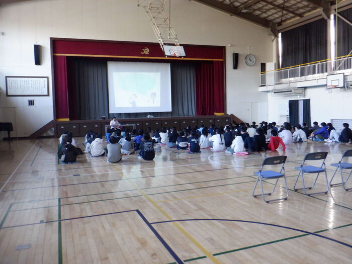 0210　6年薬物乱用防止教室