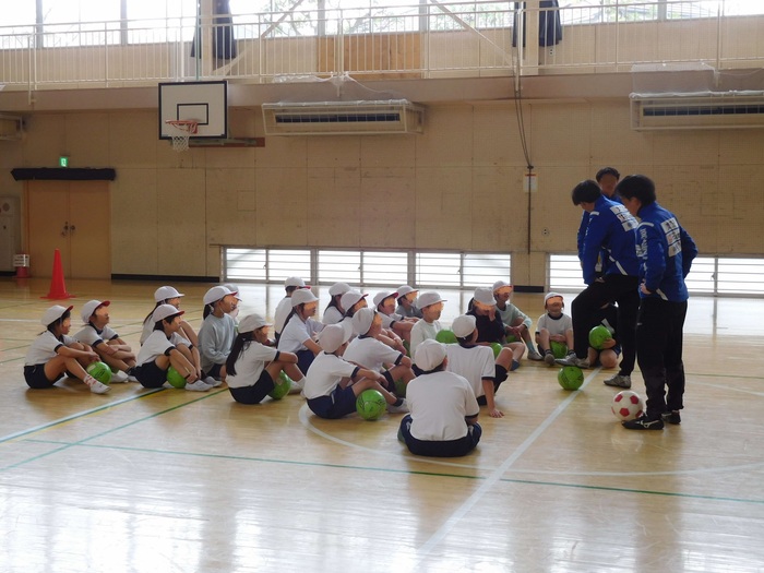 2026.02.05　4年生　サッカー教室
