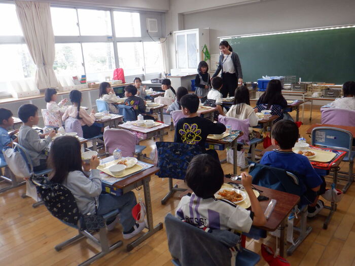 0410給食スタート