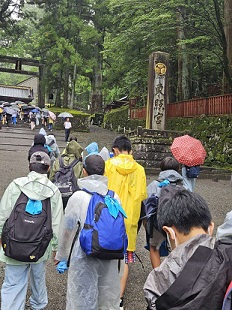 東照宮入り口